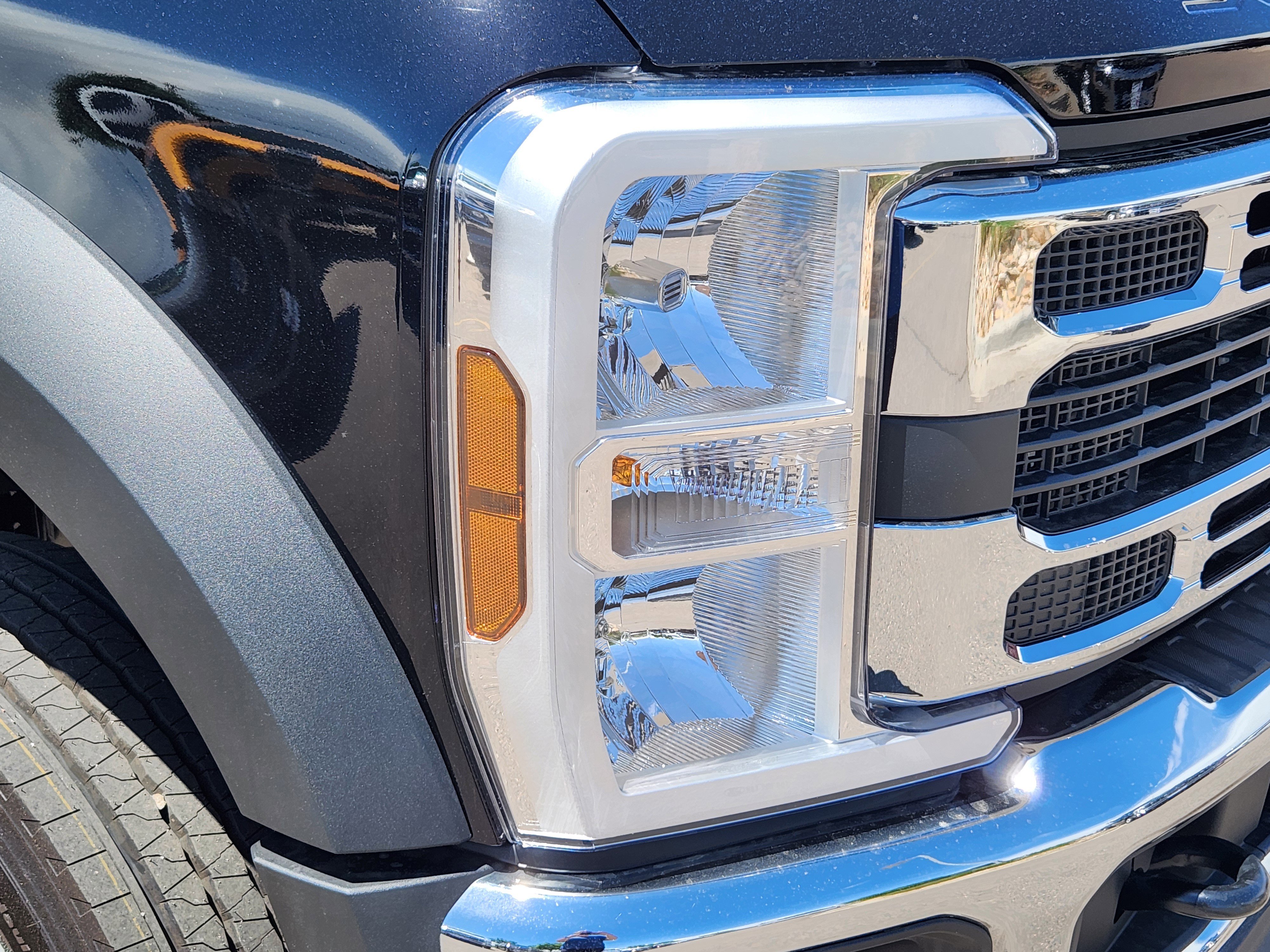 New 2026 Ford F600 4x4 Regular Cab Super Duty w/ XLT Value Package image 11