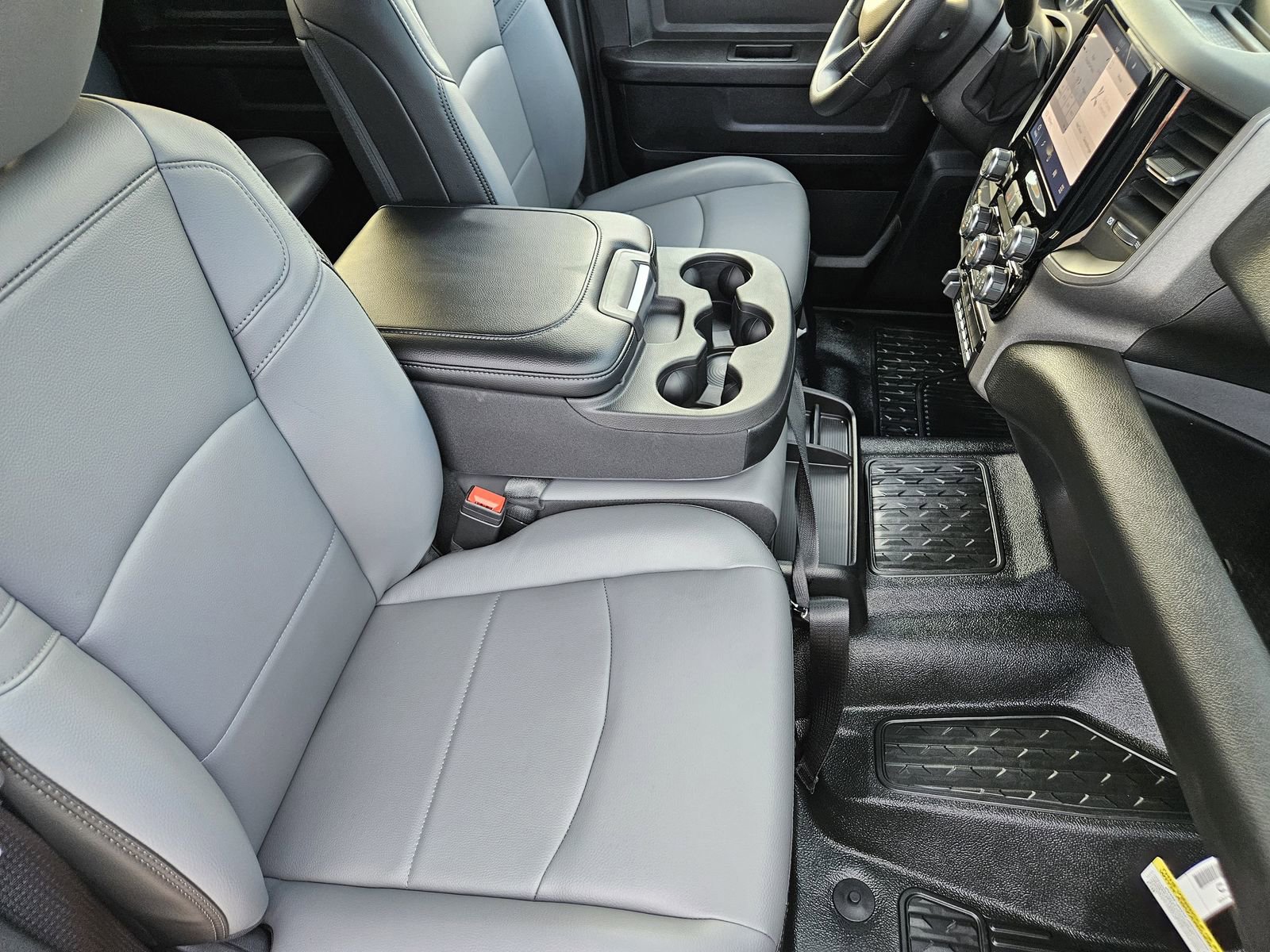 New 2026 RAM 3500 Tradesman image 17