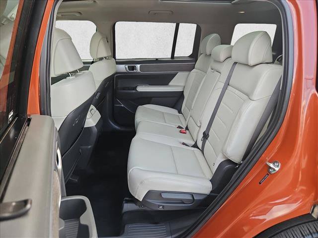 Used 2024 Hyundai Santa Fe Limited AWD/4WD image 21