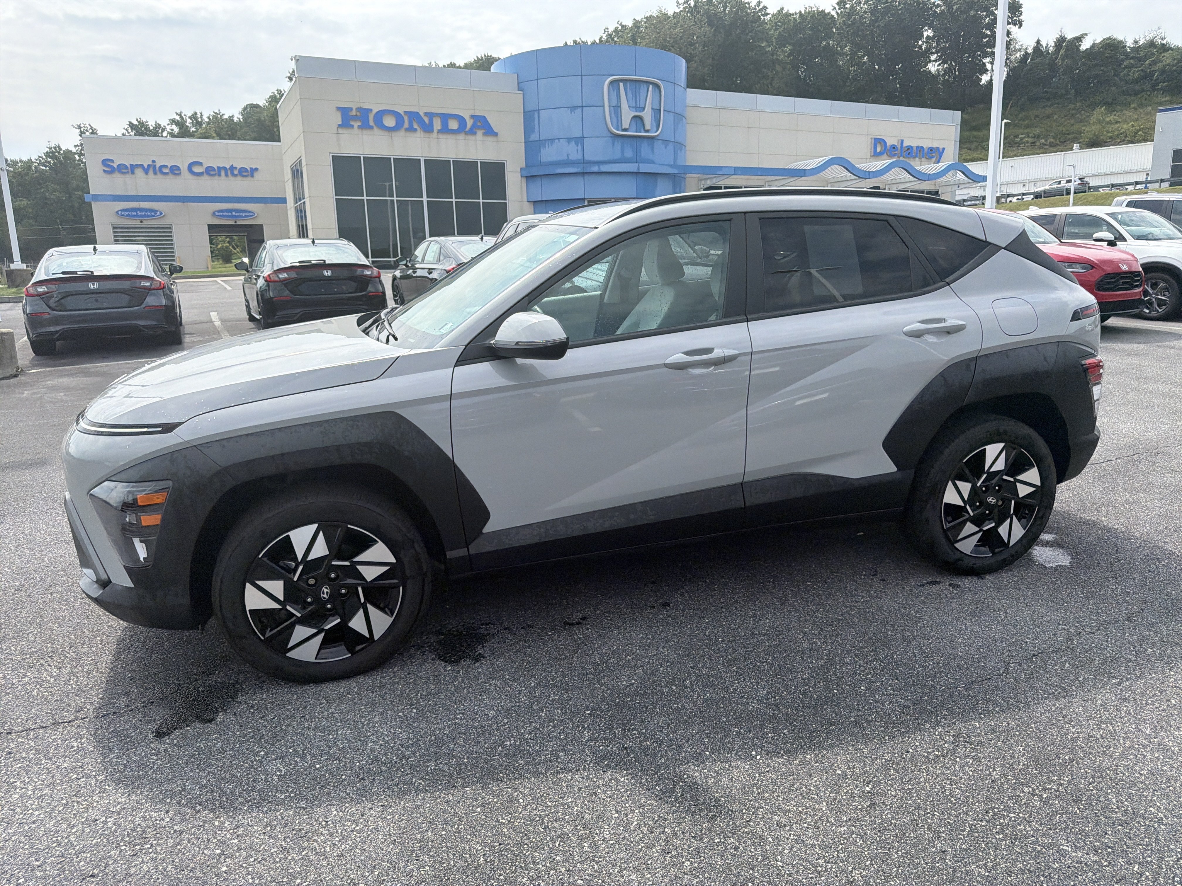 Certified 2024 Hyundai Kona SEL w/ Convenience Package AWD/4WD image 9