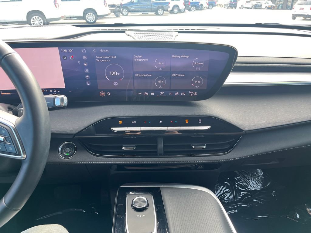 Used 2025 Buick Enclave Preferred image 23