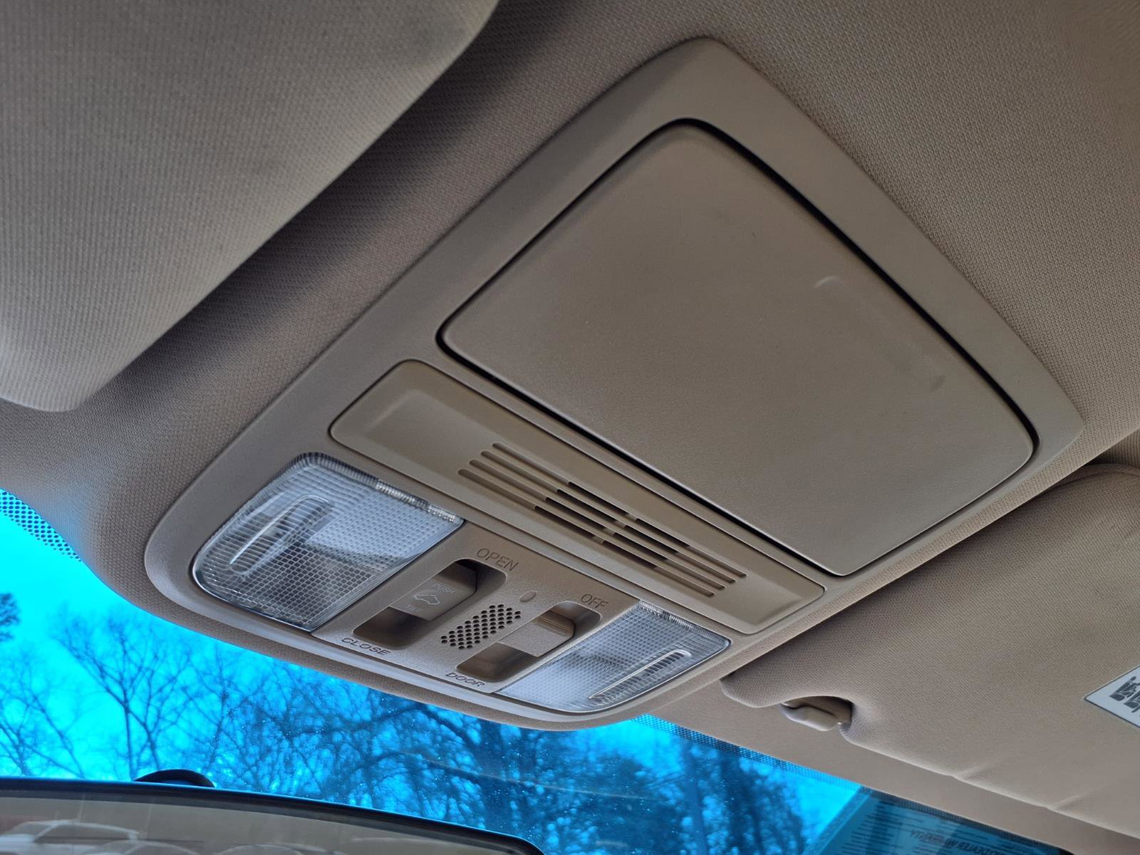 Used 2012 Honda Accord EX-L image 23