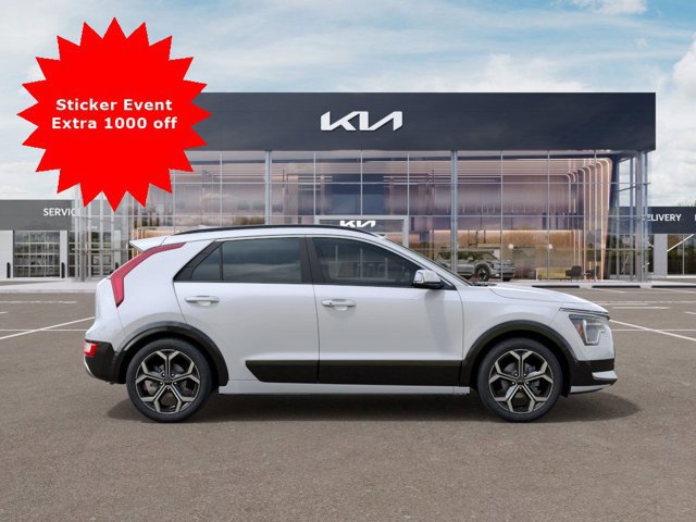 New 2025 Kia Niro EX Touring image 10