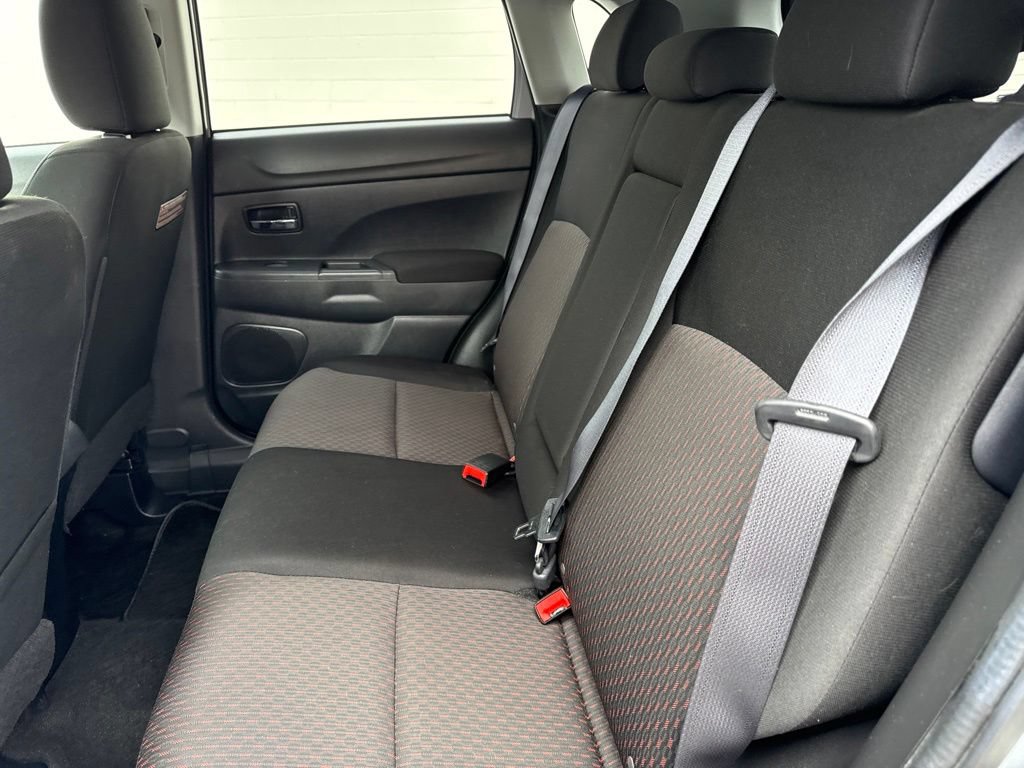 Used 2017 Mitsubishi Outlander Sport ES AWD/4WD image 13