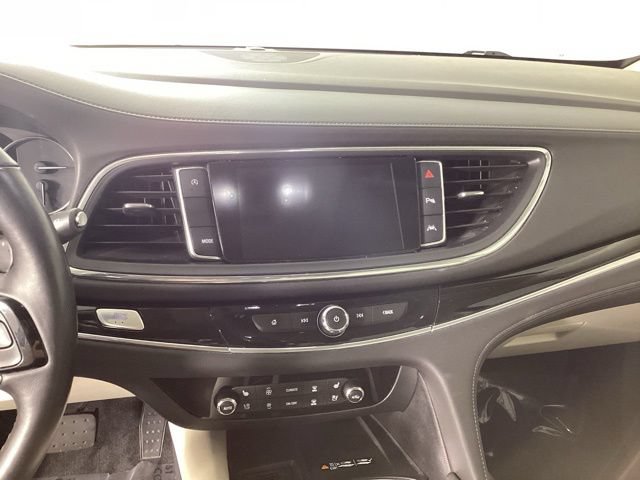 Used 2022 Buick Enclave Avenir w/ Avenir Technology Package FWD image 15