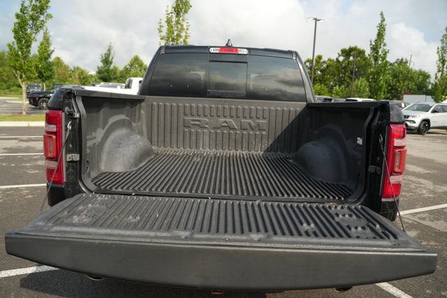 Used 2022 RAM 1500 Laramie AWD/4WD image 17