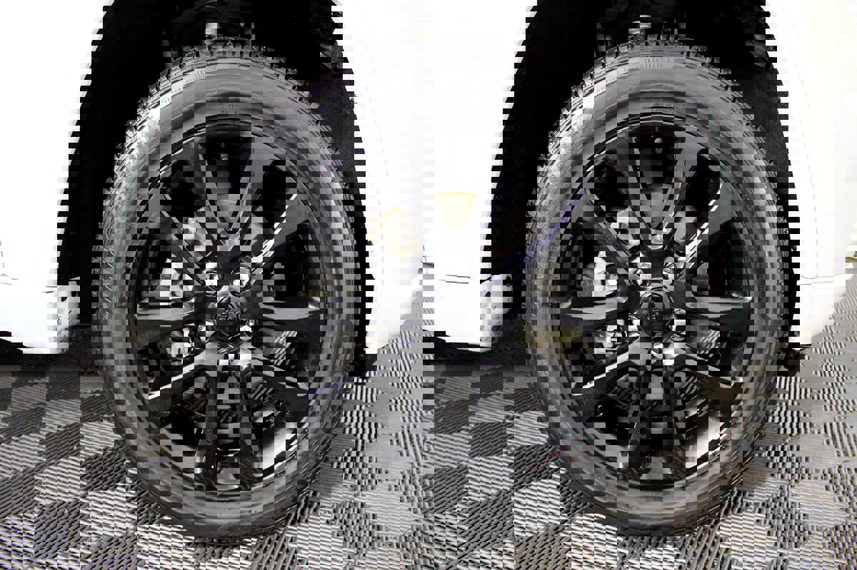 Used 2020 Jeep Grand Cherokee Altitude image 46