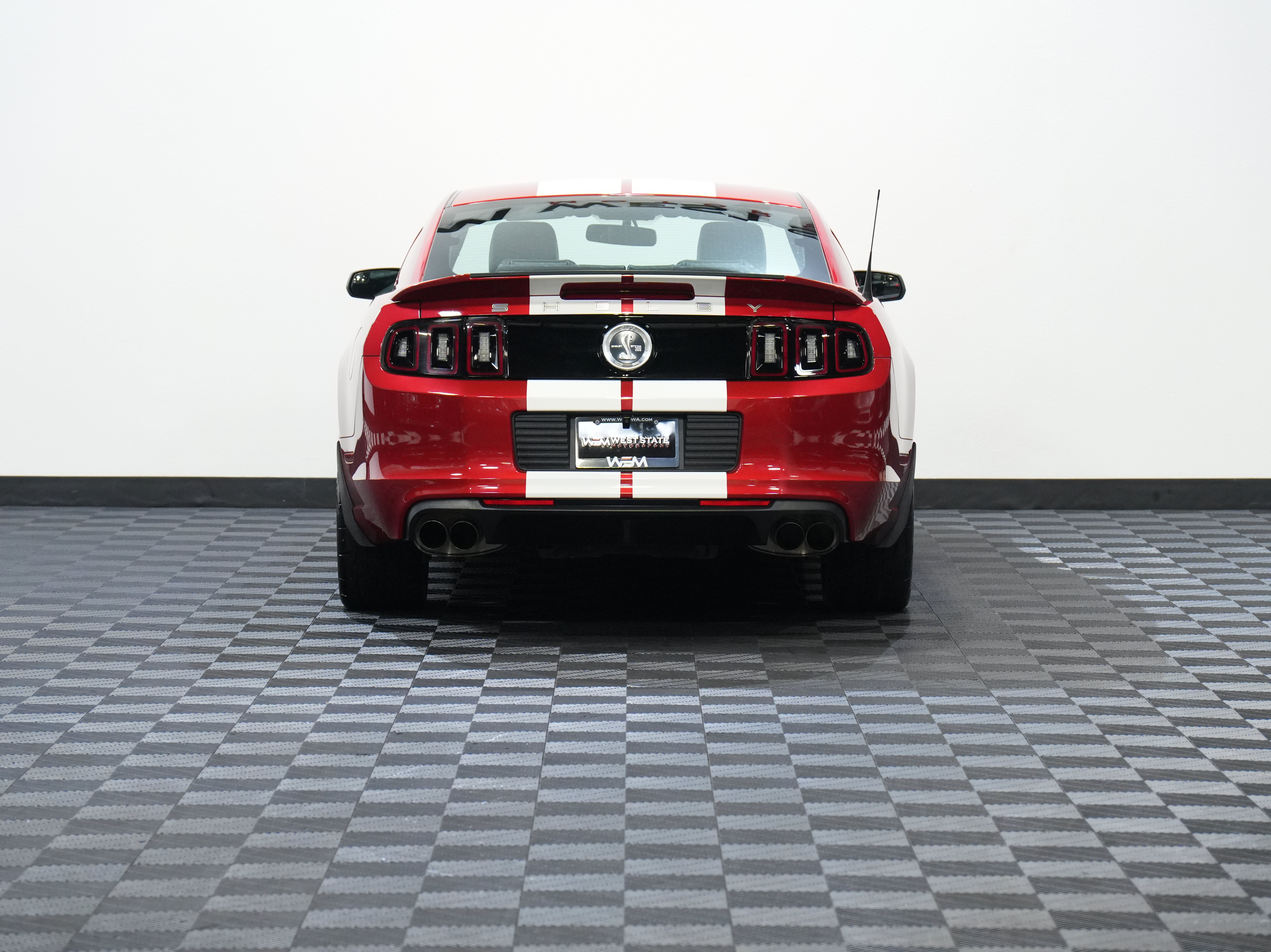 Used 2013 Ford Mustang Shelby GT500 w/ Electronics Pkg RWD image 7