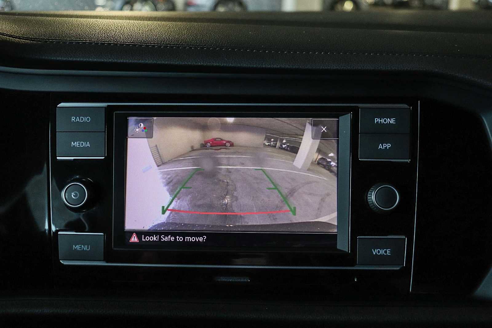 Certified 2023 Volkswagen Jetta Sport image 24