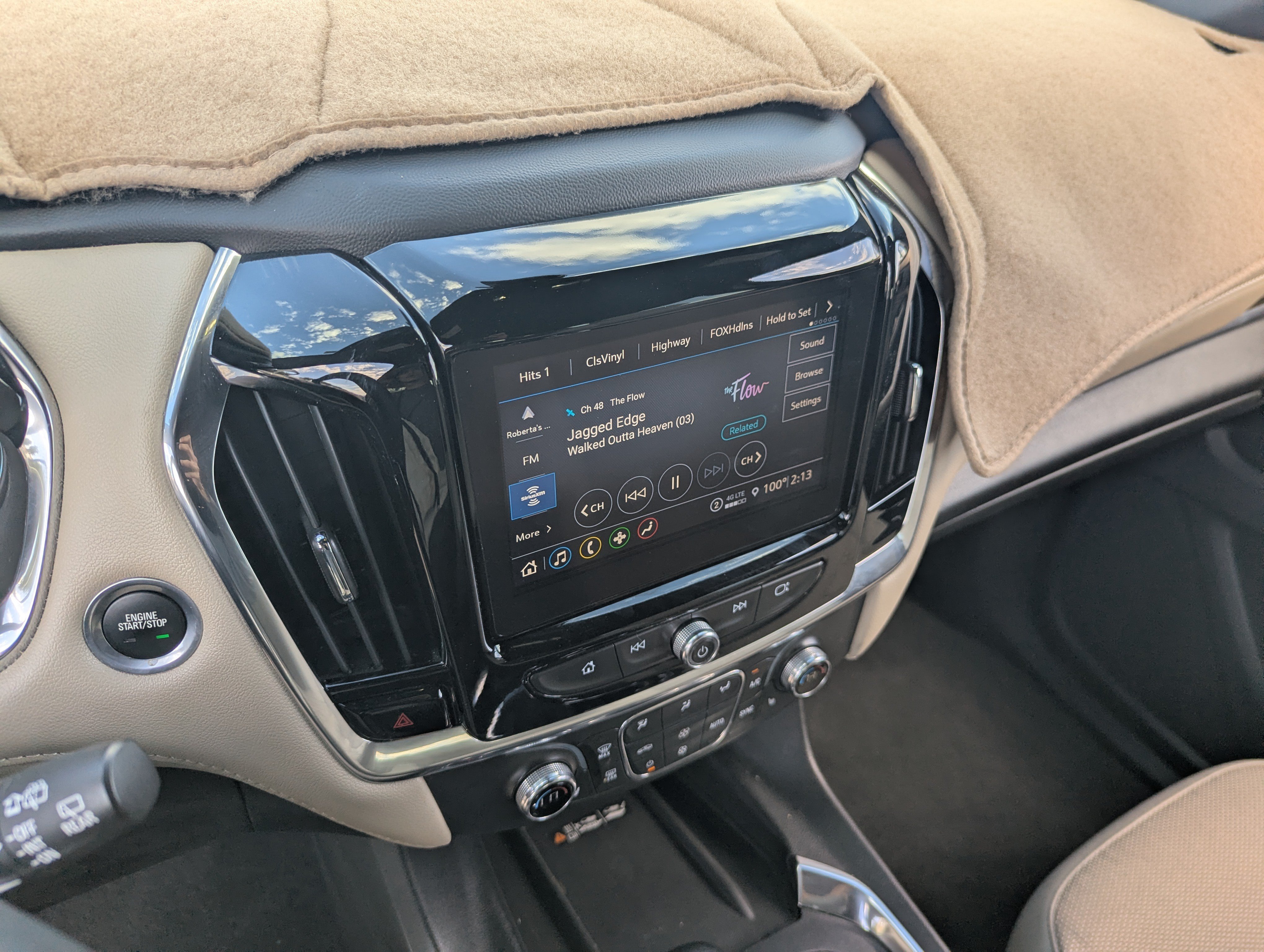 Used 2023 Chevrolet Traverse LT AWD/4WD image 25