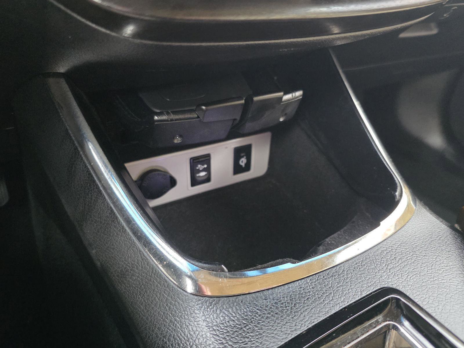 Used 2018 Toyota Avalon Limited FWD image 21