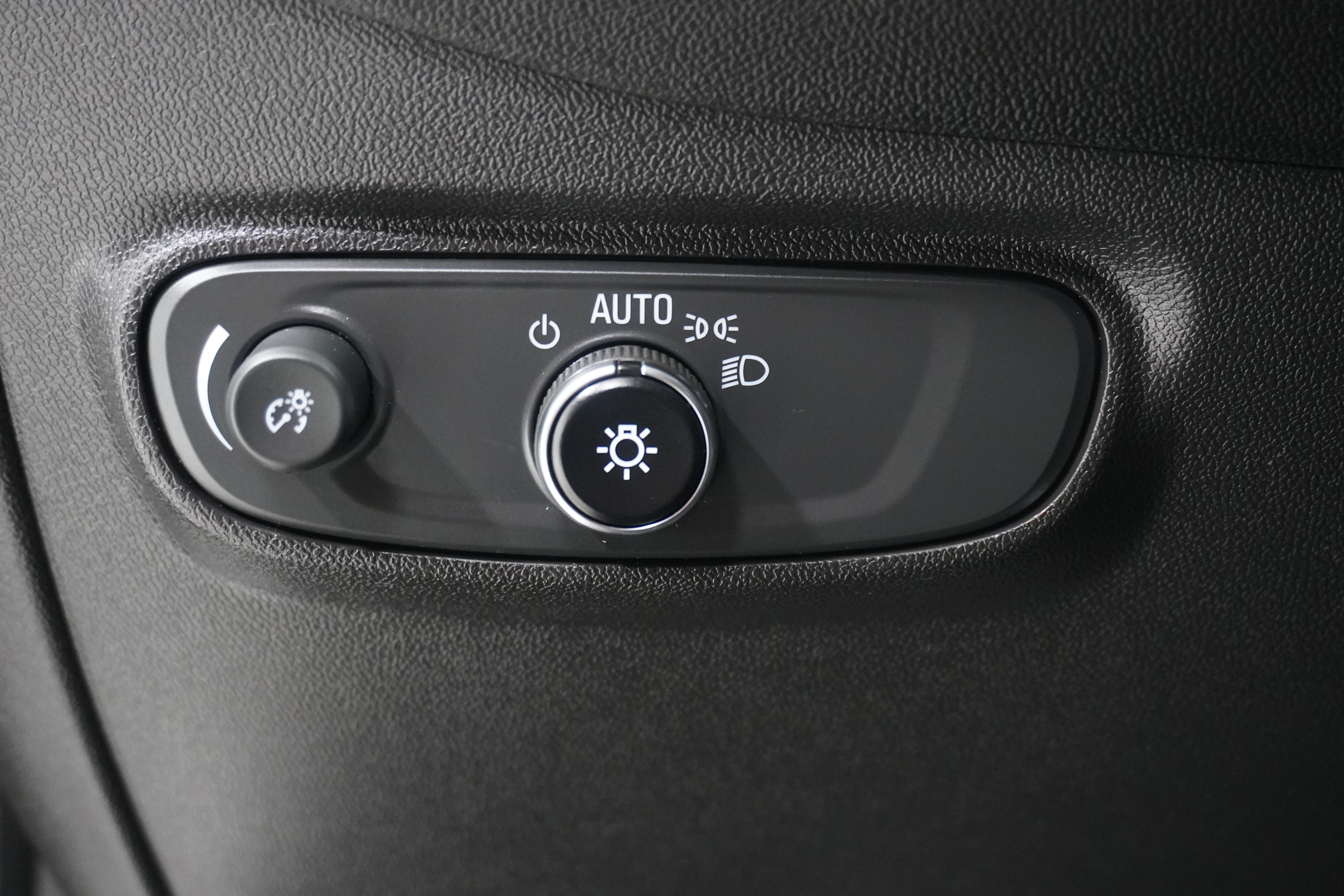 Used 2023 Chevrolet Equinox LT FWD image 21