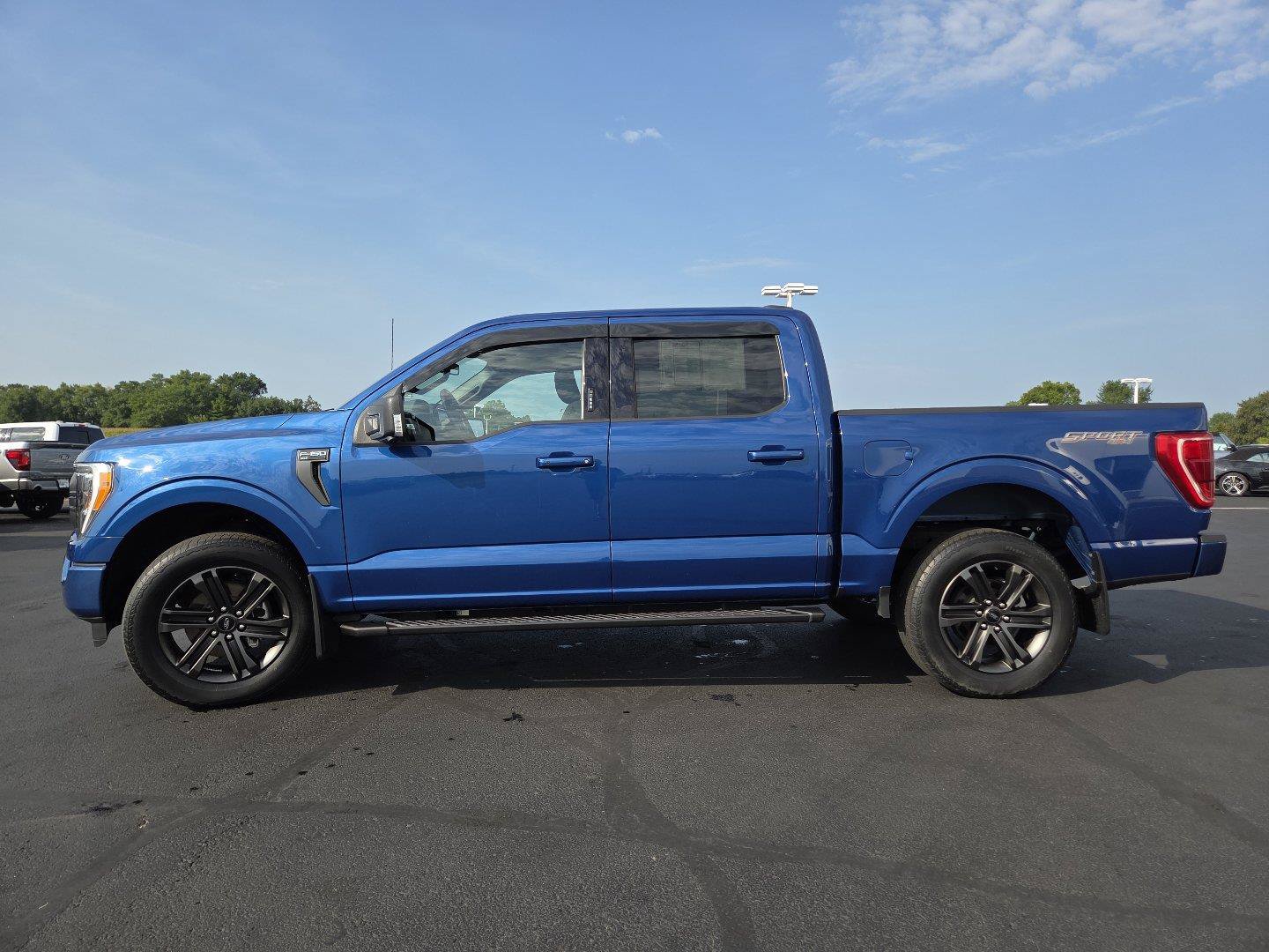 Used 2022 Ford F150 XLT w/ Equipment Group 302A High AWD/4WD image 13