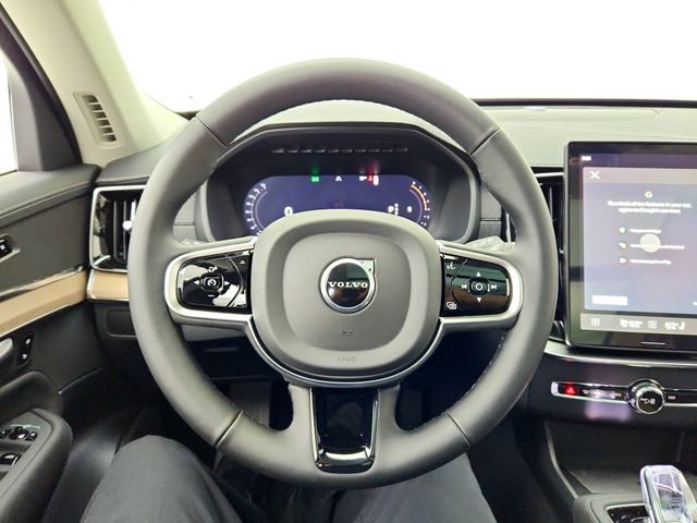 New 2026 Volvo XC90 B5 Core image 21