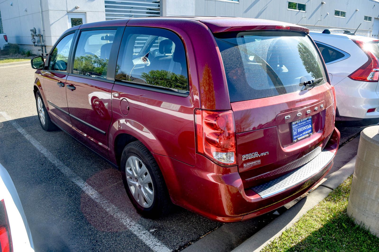 Used 2016 Dodge Grand Caravan American Value Package FWD image 17