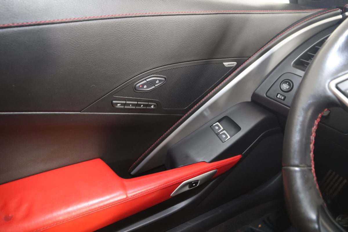 Used 2016 Chevrolet Corvette Stingray Coupe w/ 2LT Preferred Equipment Group RWD image 39