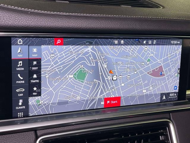 Used 2020 Porsche Panamera image 29