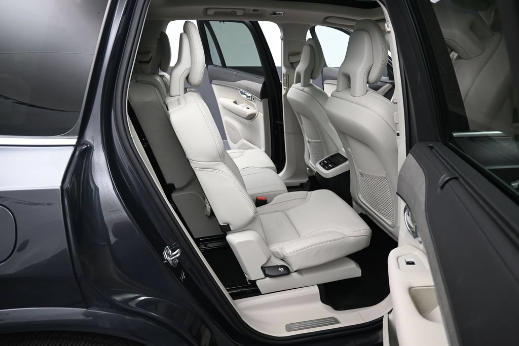 Used 2021 Volvo XC90 T6 Inscription w/ Advanced Package AWD/4WD image 35