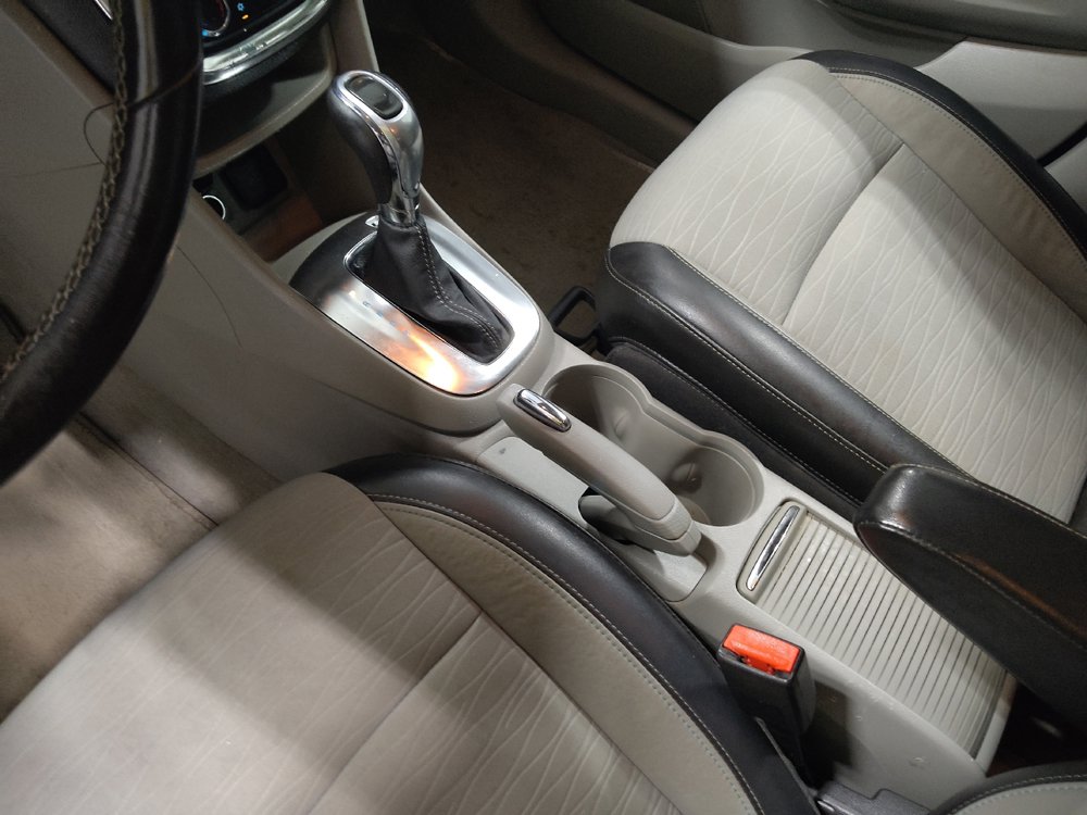 Used 2015 Buick Encore FWD image 26