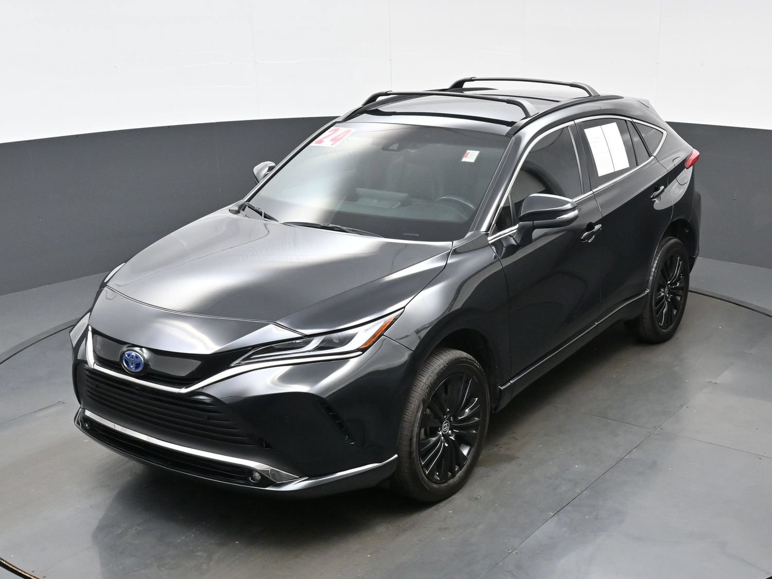 Used 2024 Toyota Venza Nightshade AWD/4WD image 36