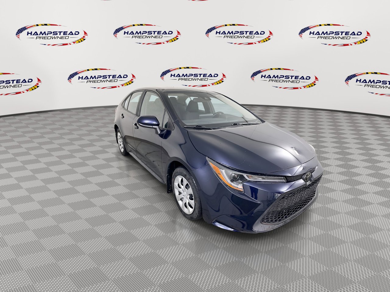 Used 2022 Toyota Corolla LE image 2