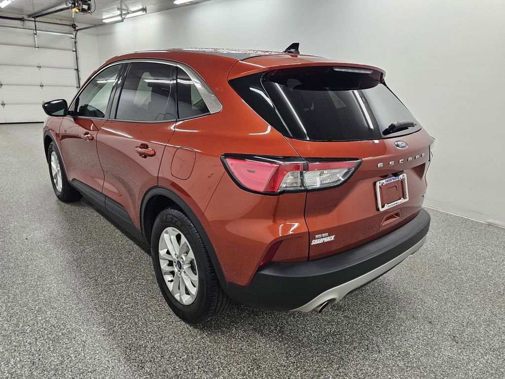 Used 2020 Ford Escape SE FWD image 6