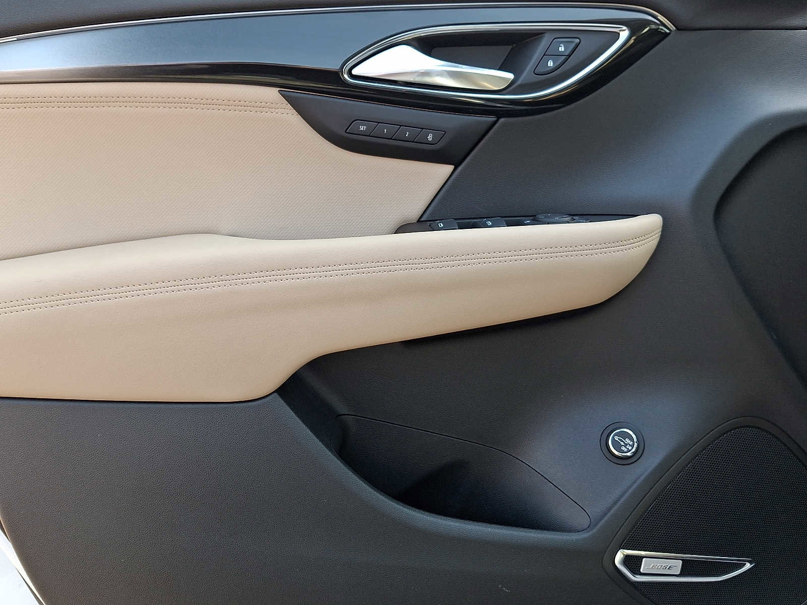 Certified 2025 Buick Envision Preferred image 14