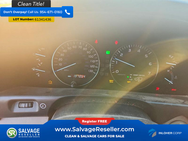 Used 2005 Lexus LX 470 4WD image 12