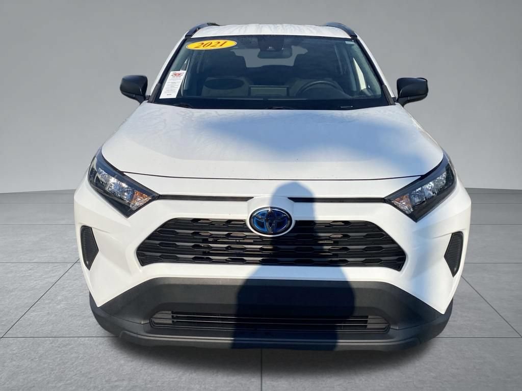 Used 2021 Toyota RAV4 LE AWD/4WD image 19