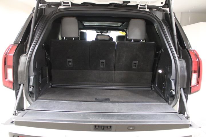 Used 2025 Ford Expedition Tremor image 14