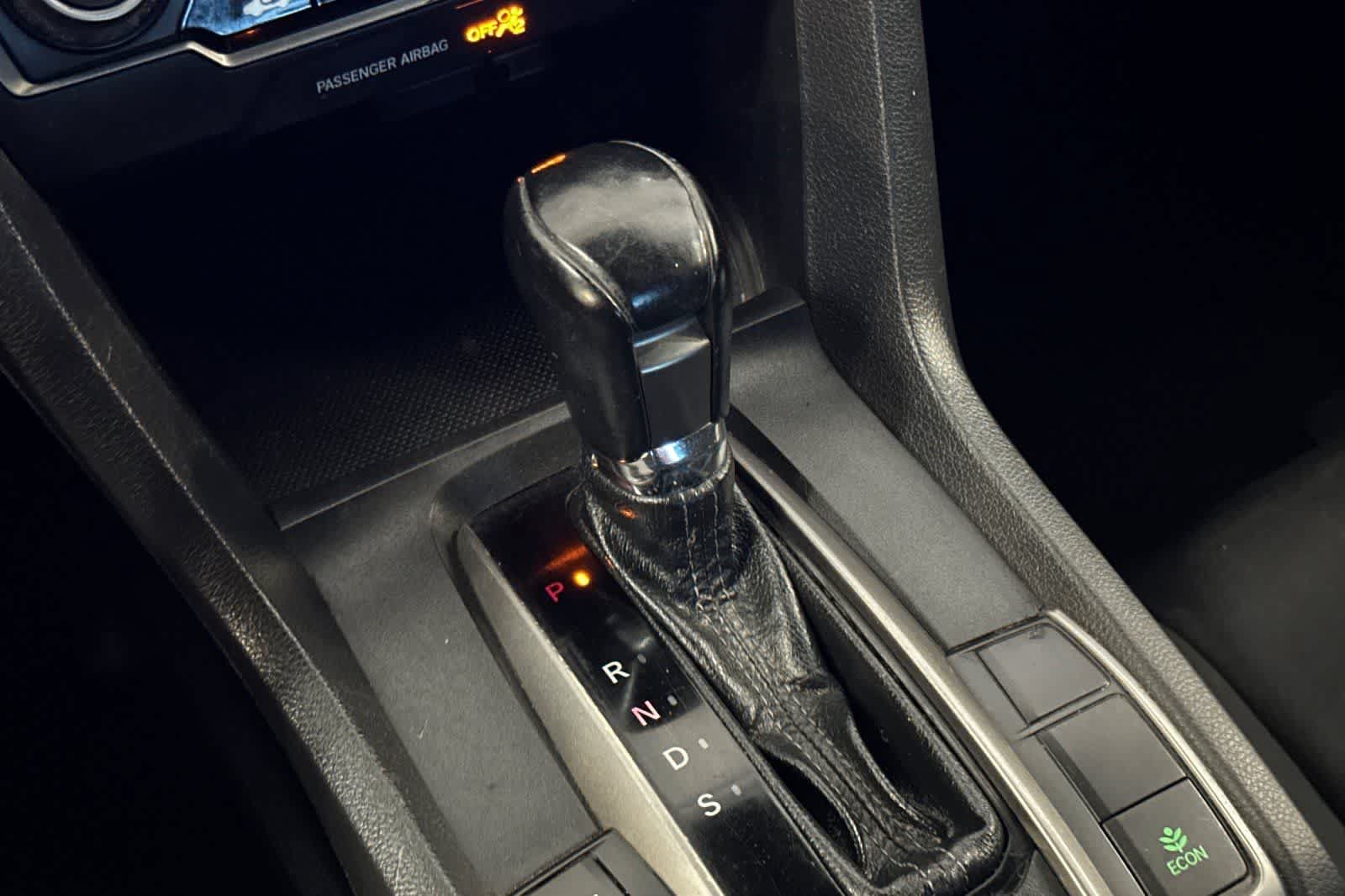 Used 2019 Honda Civic Sport image 22