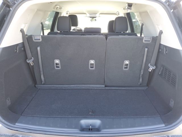 New 2026 Nissan Pathfinder SV image 12