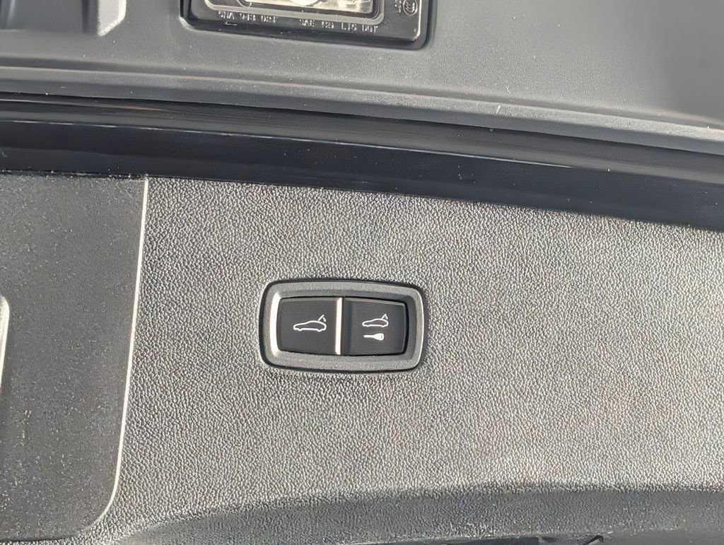 New 2026 Porsche Cayenne Coupe image 18