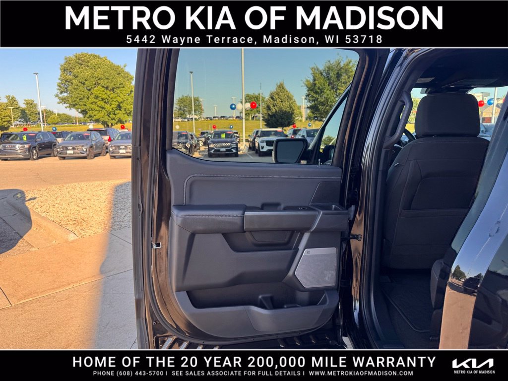 Used 2022 Ford F150 XLT w/ Equipment Group 302A High AWD/4WD image 27