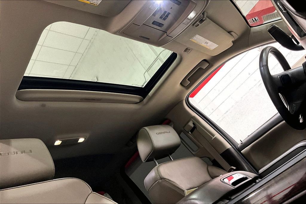 Used 2016 GMC Sierra 1500 Denali w/ Denali Ultimate Package image 21