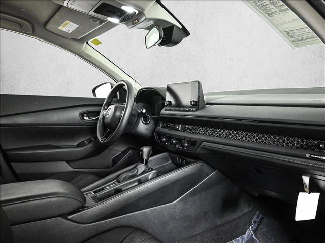 Used 2025 Honda Accord LX image 21