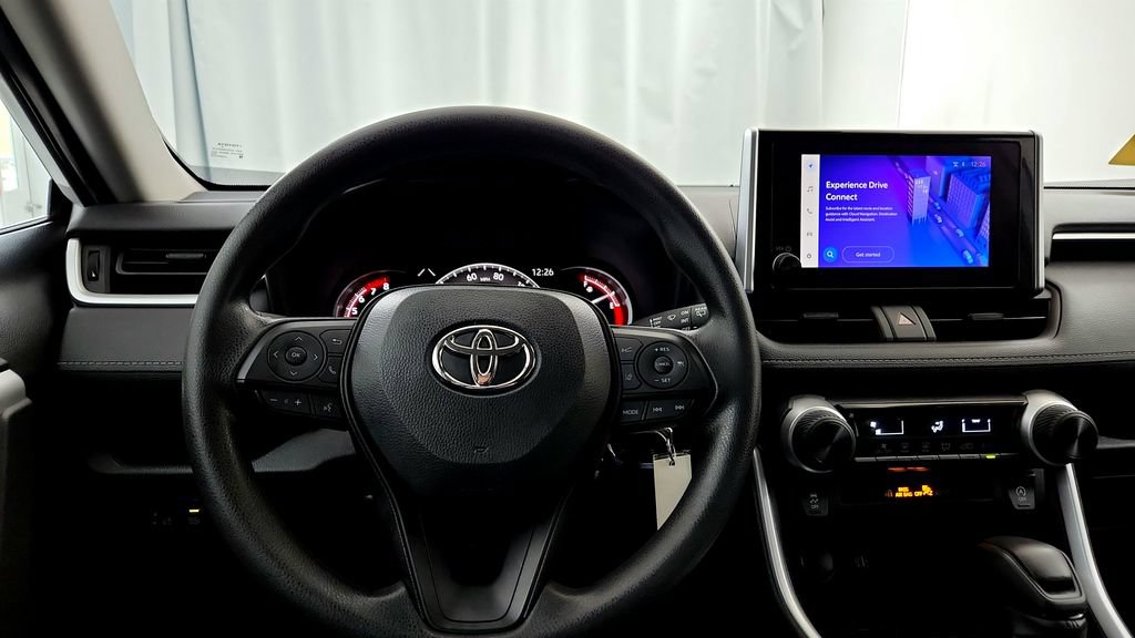 Used 2024 Toyota RAV4 LE AWD/4WD image 27