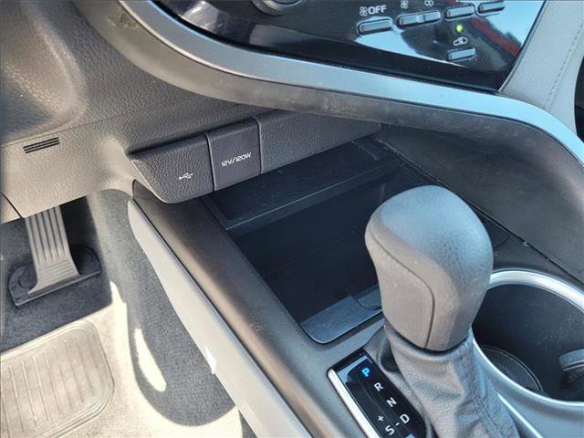 Used 2023 Toyota Camry LE image 18