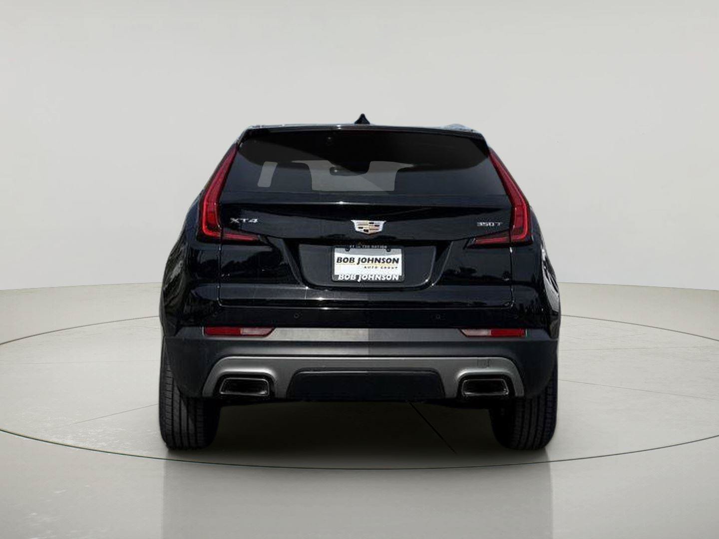 Used 2020 Cadillac XT4 Premium Luxury w/ Cold Weather Package FWD image 3