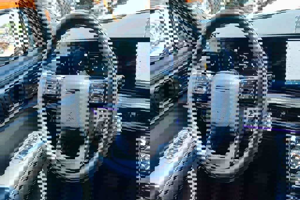 Used 2025 Hyundai Santa Fe Calligraphy image 14