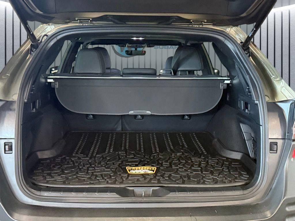 Certified 2025 Subaru Outback Wilderness AWD/4WD image 9