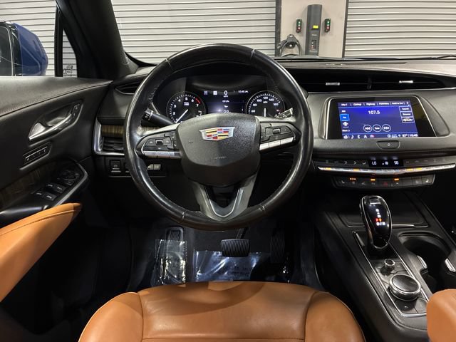Used 2022 Cadillac XT4 Premium Luxury w/ Technology Package AWD/4WD image 13