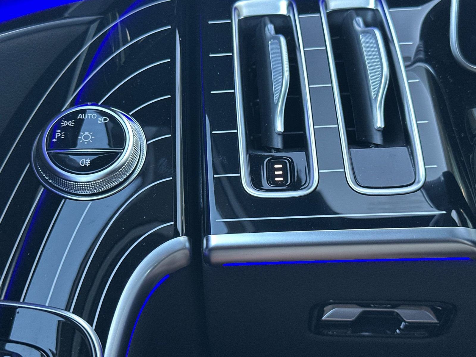 New 2026 Mercedes-Benz S 580 4MATIC Sedan image 31