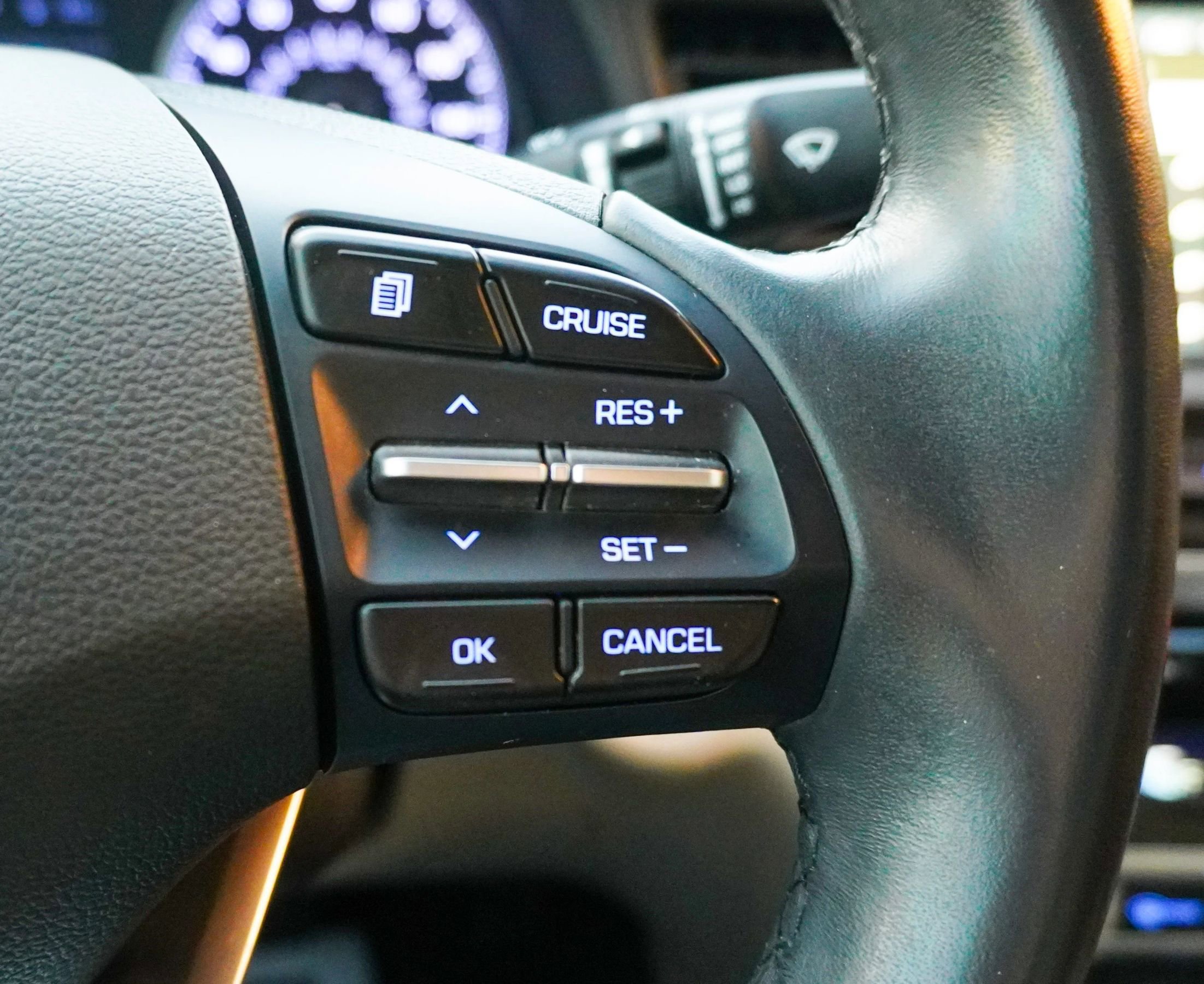 Used 2020 Hyundai Elantra ECO image 35