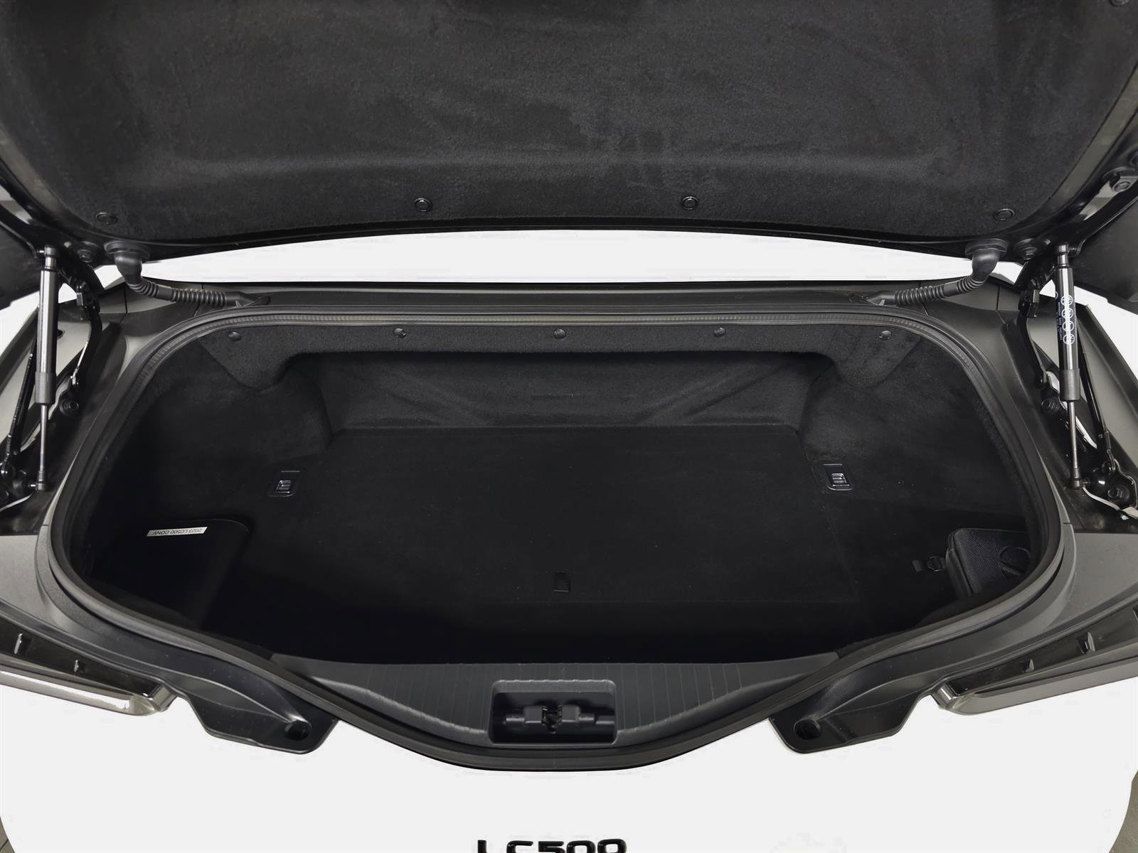 Used 2023 Lexus LC 500 Convertible image 8