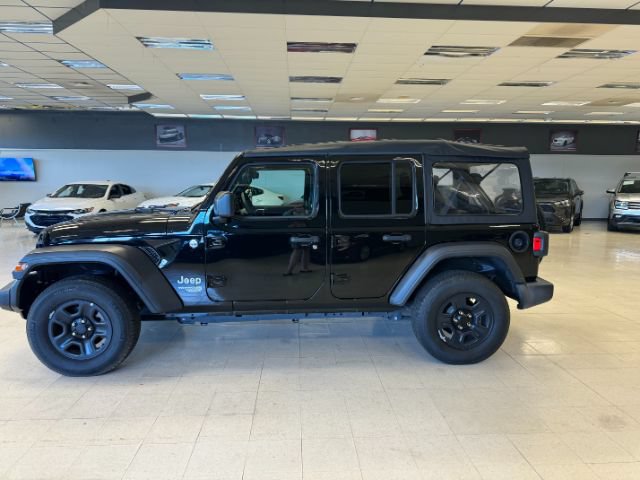 Used 2021 Jeep Wrangler Unlimited Sport AWD/4WD image 2