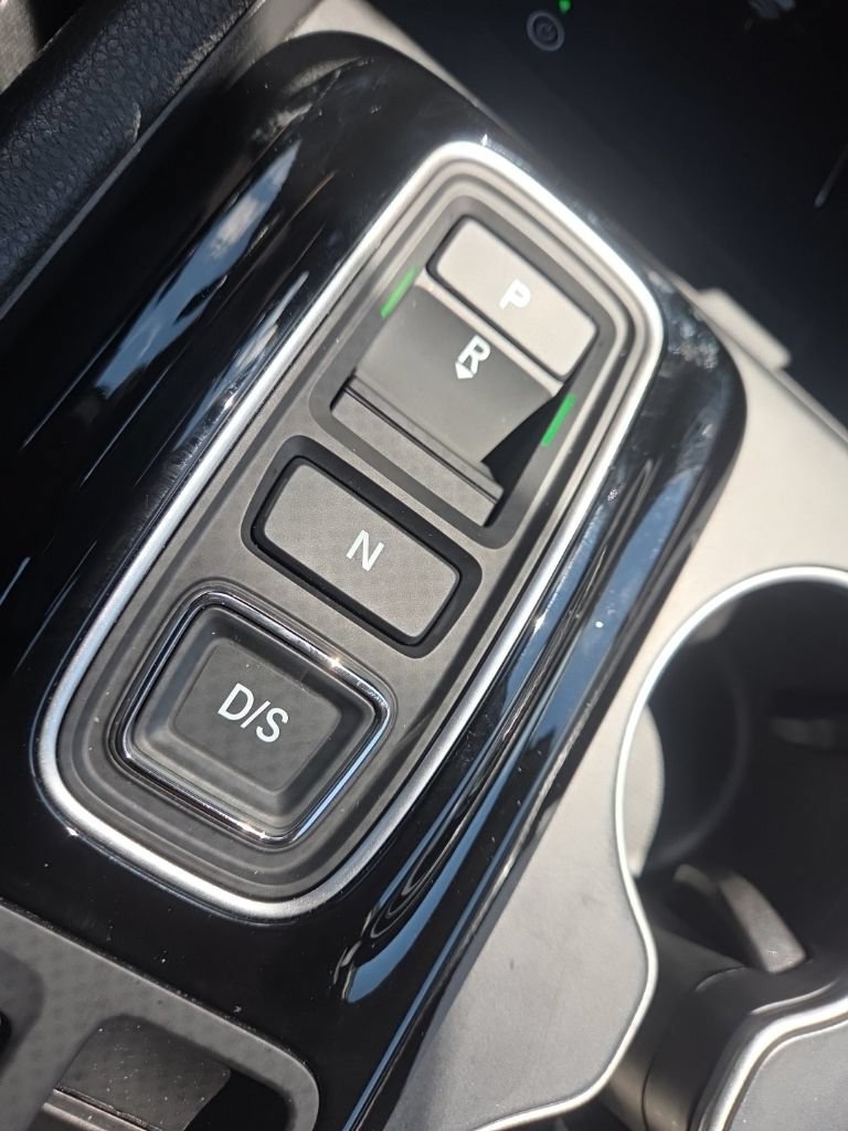 Used 2025 Honda Pilot Touring image 42