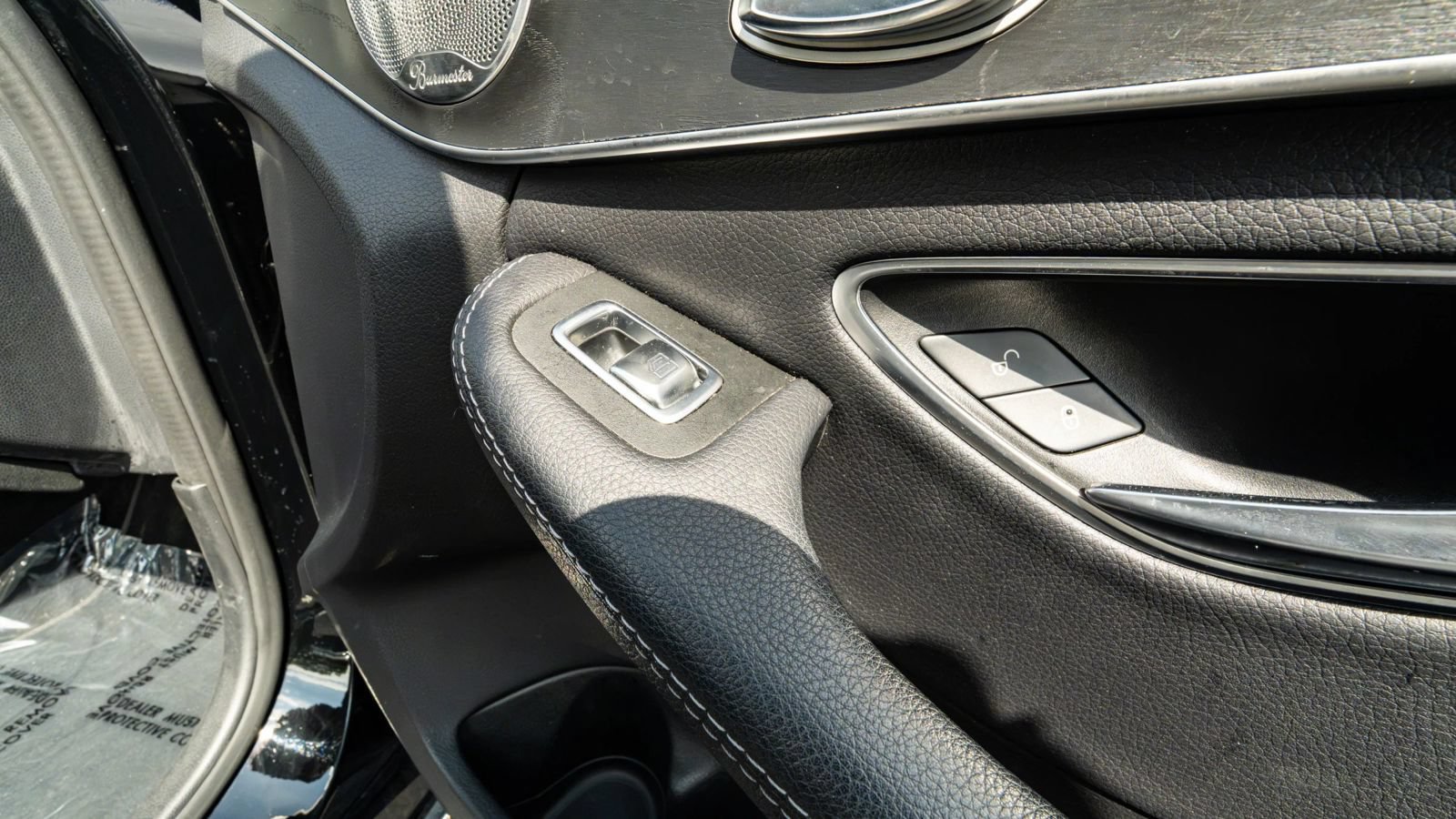 Used 2016 Mercedes-Benz C 300 4MATIC Sedan w/ Multimedia Package image 15