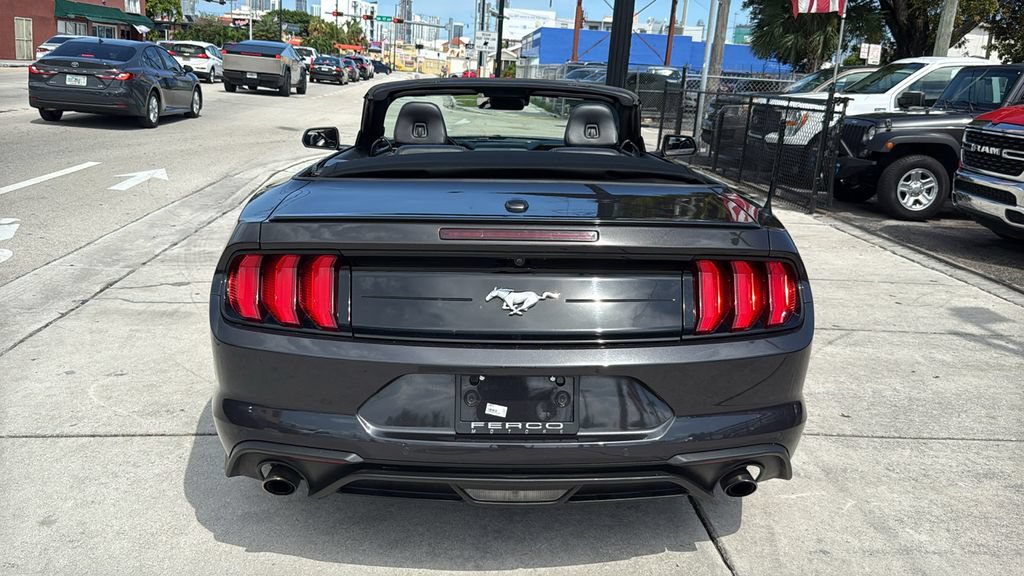 Used 2023 Ford Mustang Premium RWD image 13