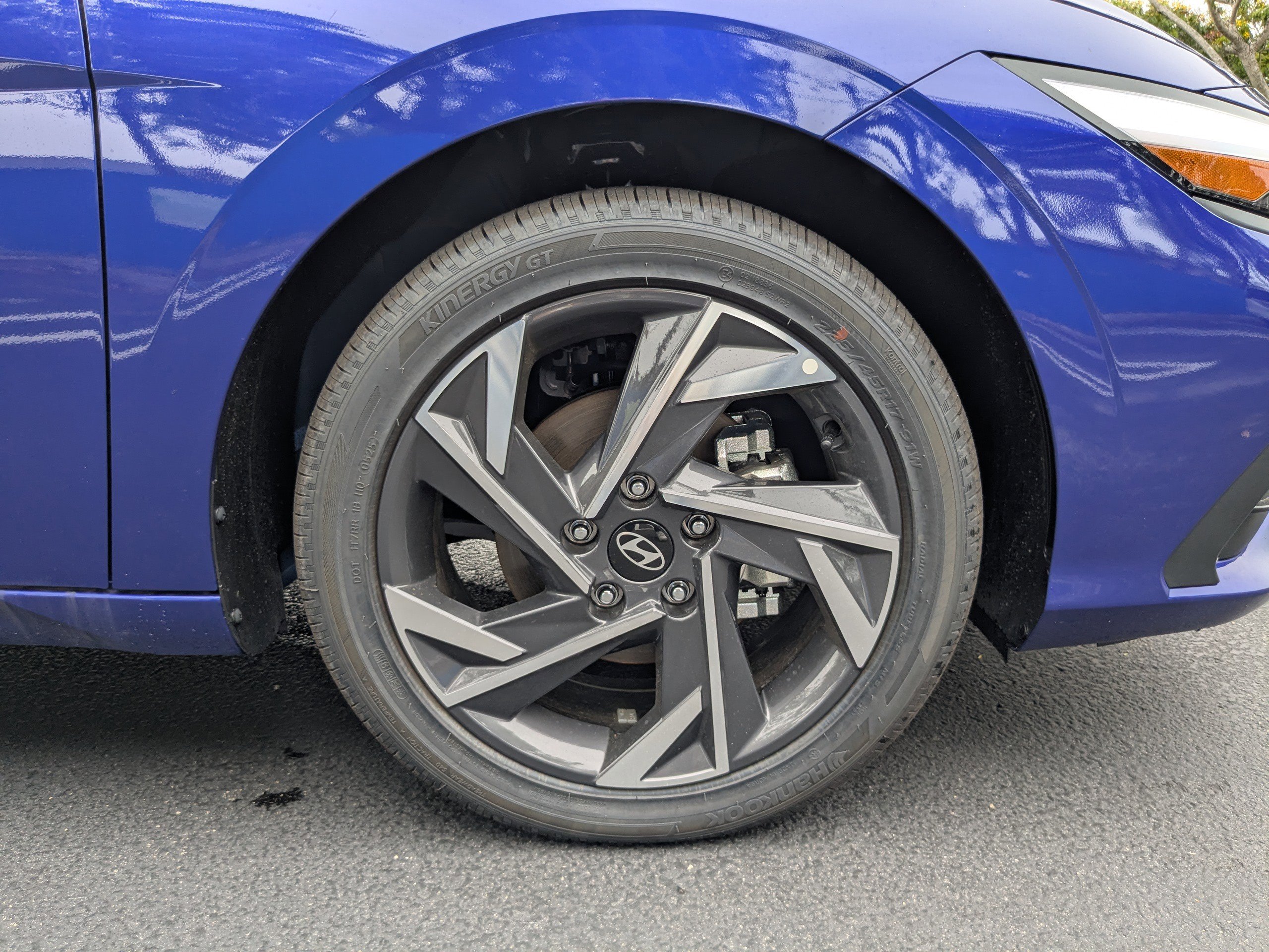 New 2025 Hyundai Elantra SEL image 10